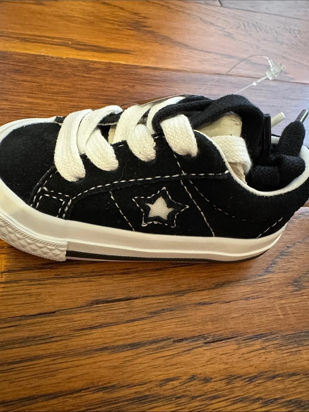 NWT Converse Kids Black and White Low-Top Sneakers